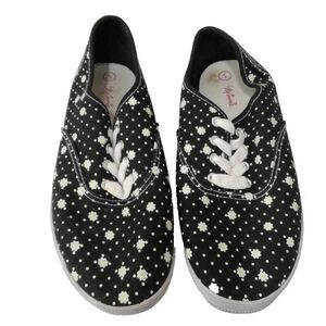Disney Minnie Mouse Sneaker Girls 5M Black White Polka Dot Low Top Daisy Casual